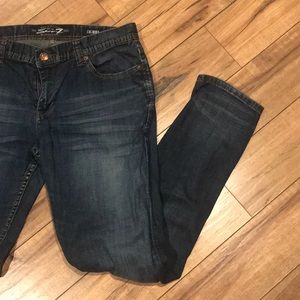 Sale🔥 Seven7 jeans. Skinny. Size 34X34. EUC